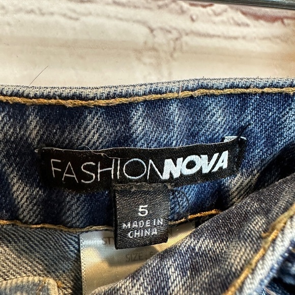 Fashion Nova high waist raw‎ hem straight leg Two Tone Jeans Women SZ 5 - Picture 2 of 5